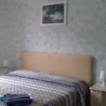 Casarcobaleno 公寓 *