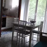 Casarcobaleno 公寓 *