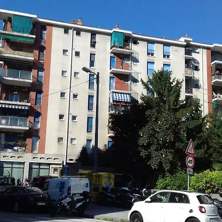 La Finestra Sul Bosco Апартаменти